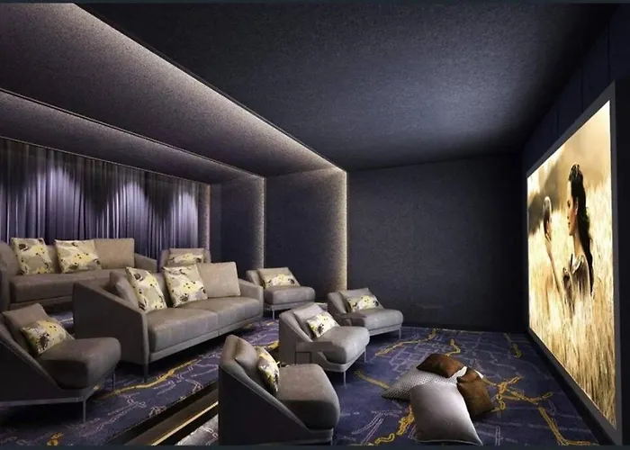Sky High Luxury, Panoramic Views